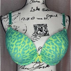 Victoria’s Secret VERY SEXY padded Demi Bra 36C Green Yellow Aqua Leopard Lace